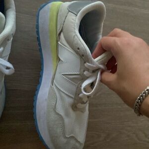 Limited edition FIGS New Balance (female)